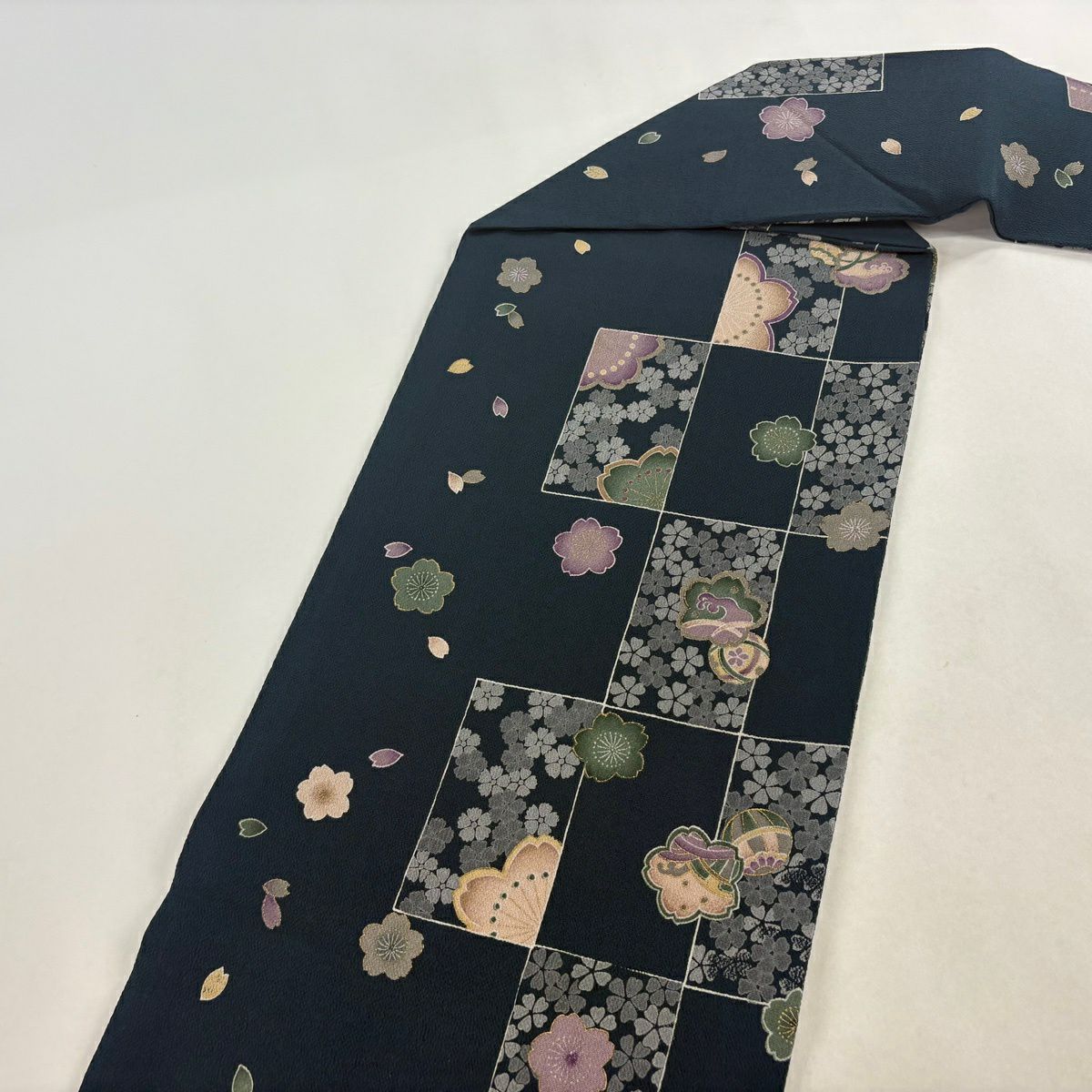【美品】名古屋帶 名品級 櫻花 手毬 金銀彩 深綠 純蠶絲