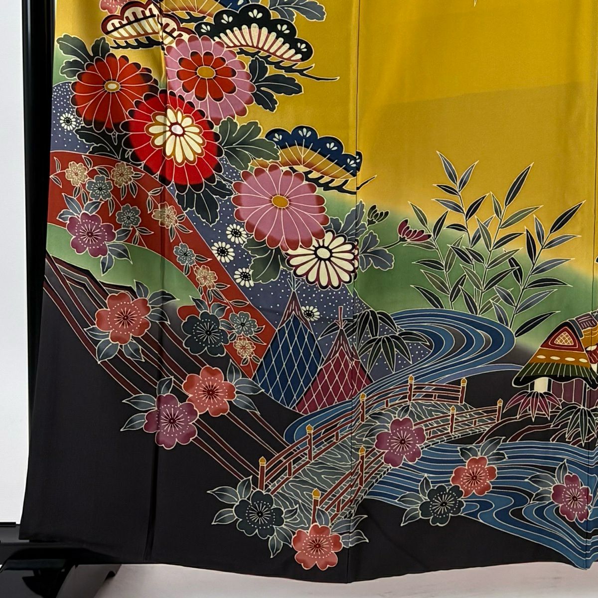 振袖禮服 身長161.5cm 袖長68cm L 雙層 落款 菊花 笠松樹 染分 ぼかし 黃土 純蠶絲 名品級