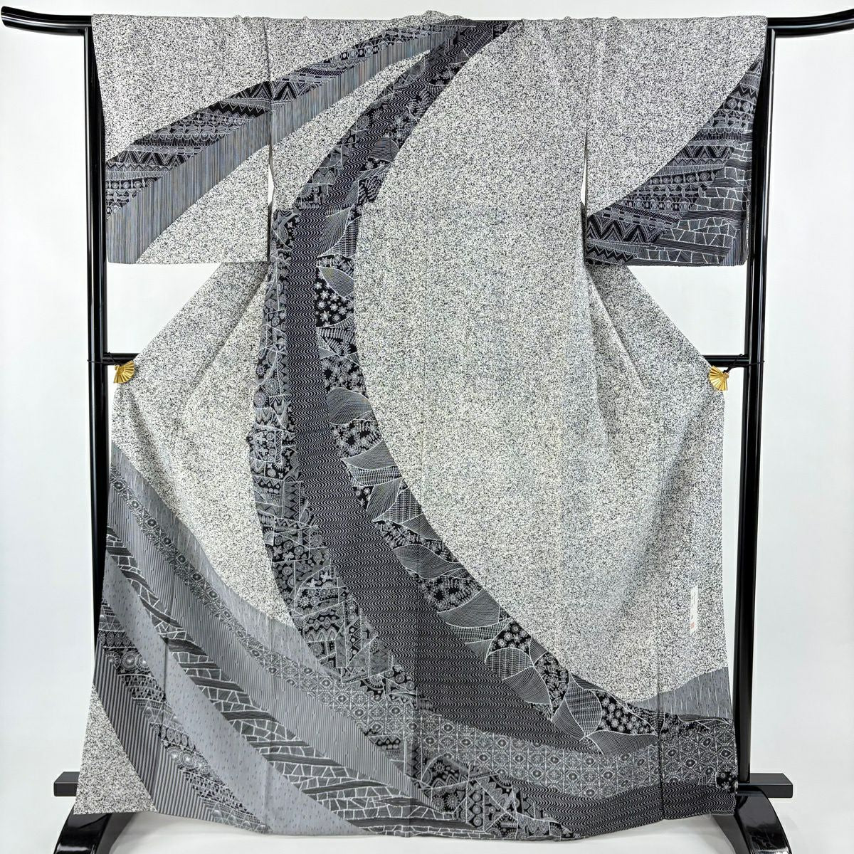 【美品】訪問服 身長166cm 袖長66.5cm M 雙層 落款あり 華紋 幾何學圖案 黑灰 純蠶絲 名品級