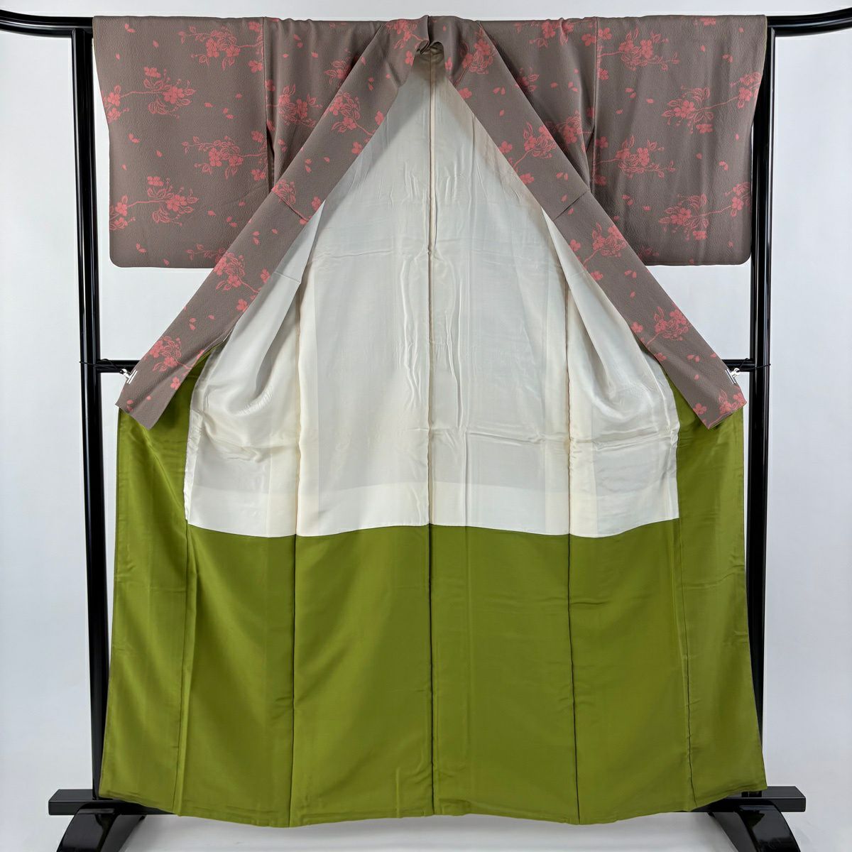 【美品】 小紋 身長160cm 袖長64cm M 雙層 辻村ジュサブロー 落款あり 櫻花 淺豆色 純蠶絲 名品級
