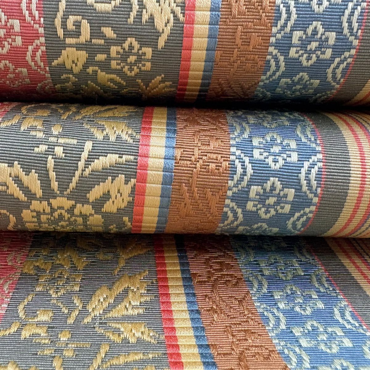 【美品】 名古屋帶 逸品級 落款あり 本場筑前博多織 小森久小森草木染工房 徳田義成 手染草木 如水間道 灰綠 純蠶絲