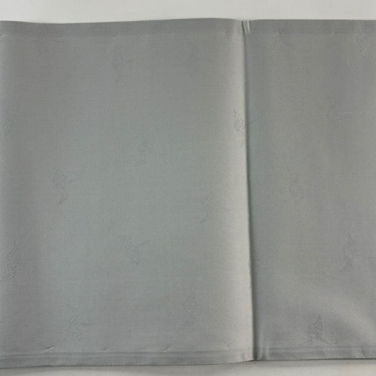 【美品】 袋帶 逸品級 落款 山口弘躬染織 四季果實紋 蟲 刺繡 灰 深藍色 お太鼓柄 純蠶絲