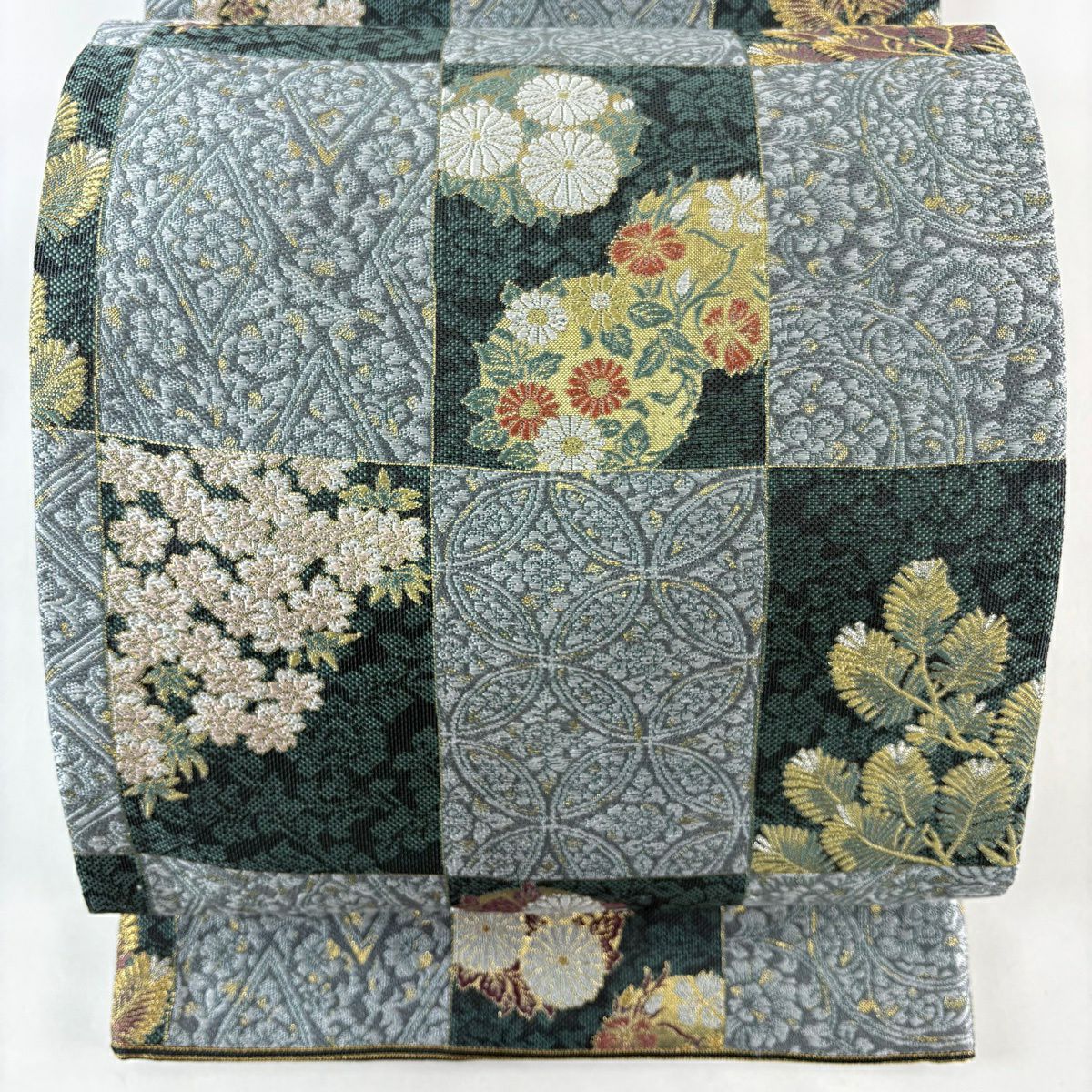 【美品】 袋帶 名品級 草花紋紋 市松樹 金銀彩 金金箔 灰綠 六通 純蠶絲