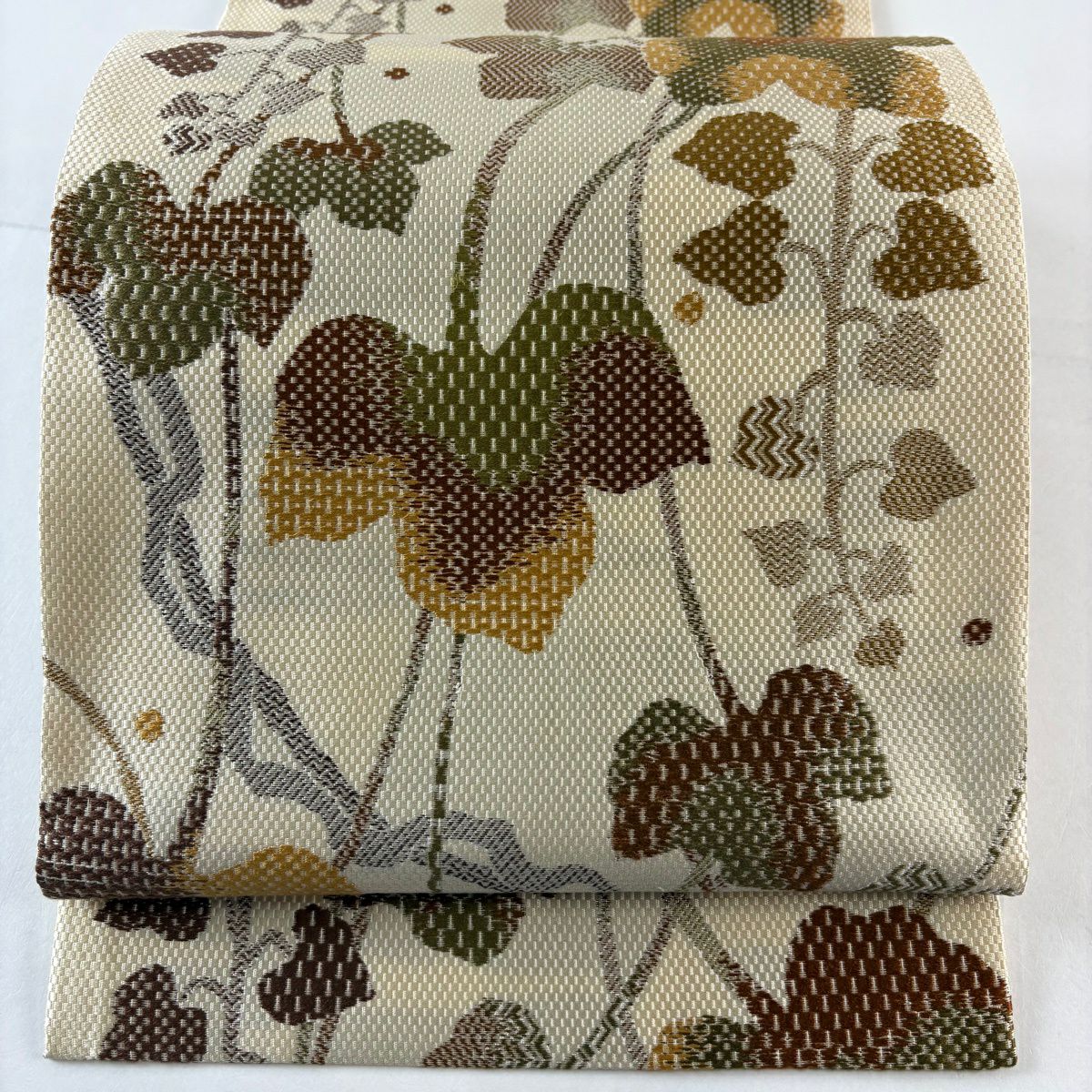 【美品】 袋帶 名品級 葉紋 奶油色 六通 純蠶絲