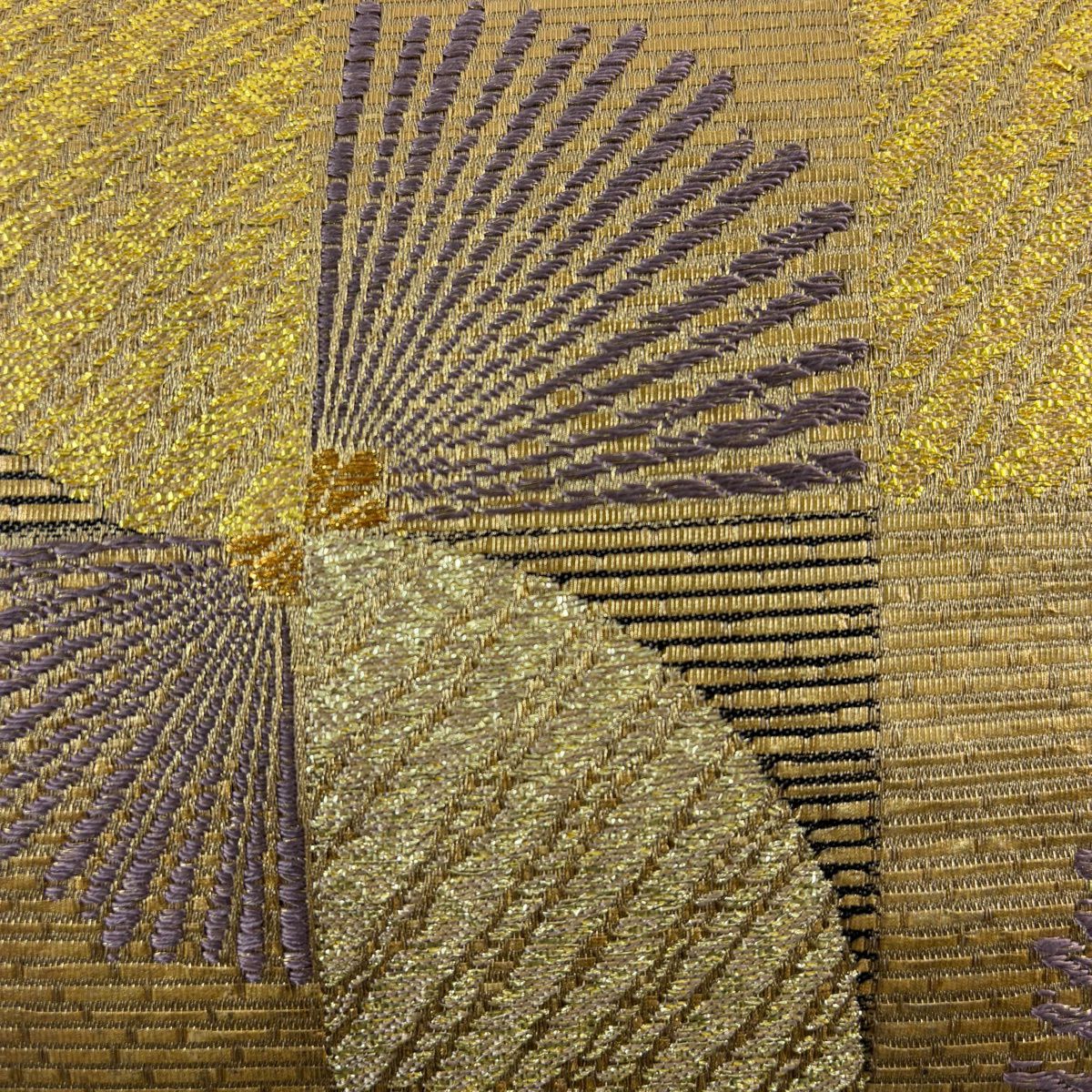 【美品】 袋帶 名品級 若松樹 市松樹 金絲 金金箔 金色 六通 純蠶絲