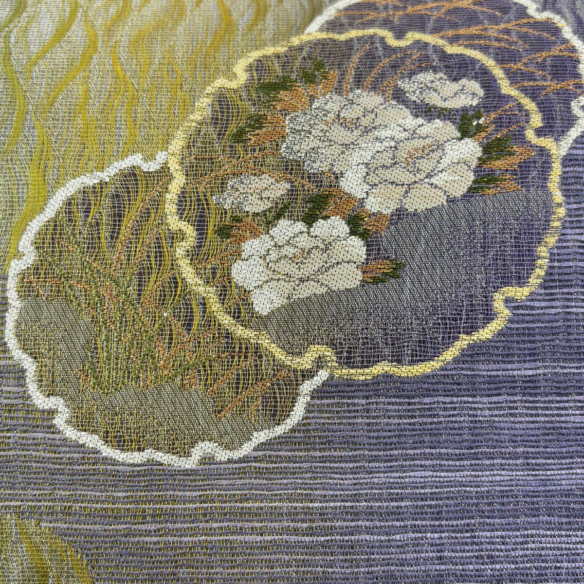【美品】 袋帶 名品級 大和 雪輪 草花紋 金金箔 紫色 お太鼓圖案 純蠶絲