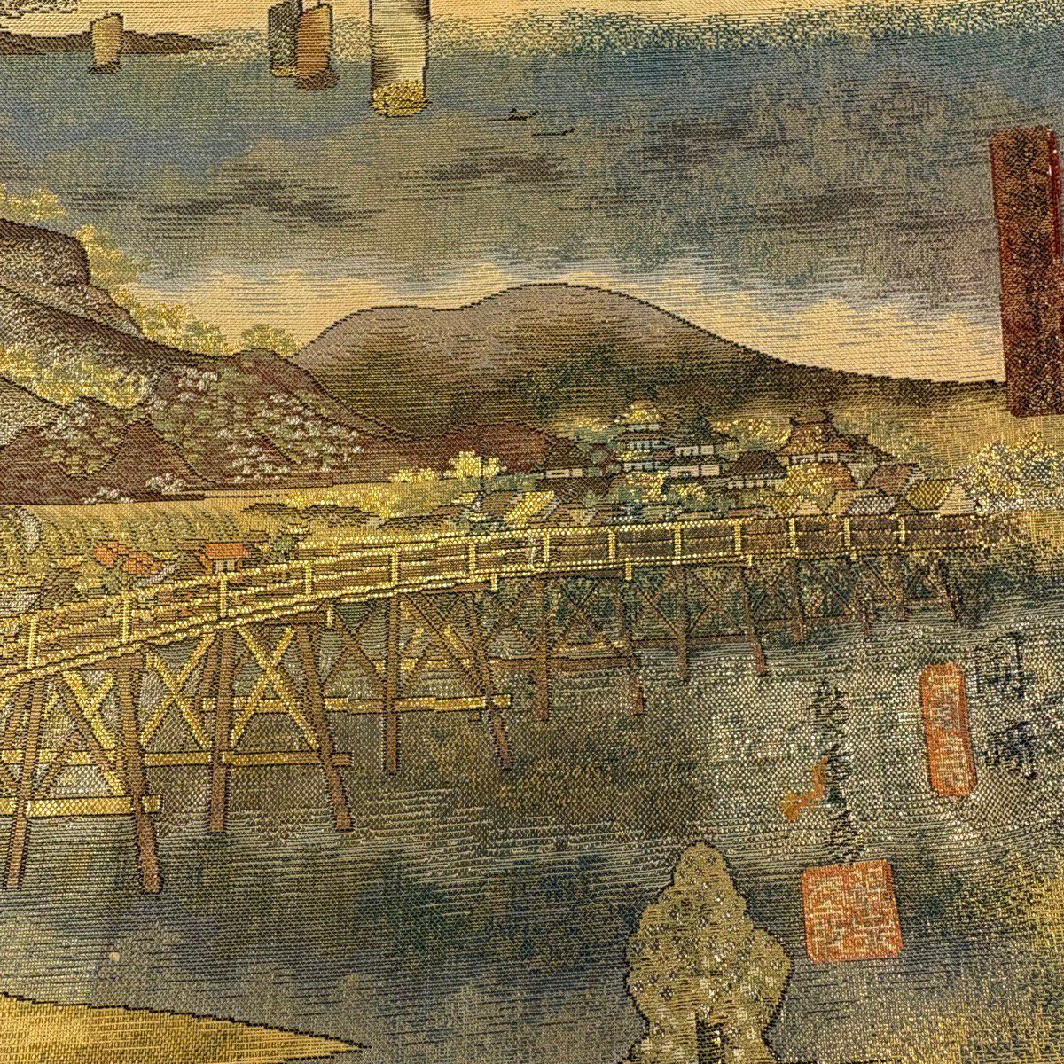 【美品】 袋帶 名品級 東海道五拾三次 金絲 金金箔 金色 大鼓圖案 純蠶絲