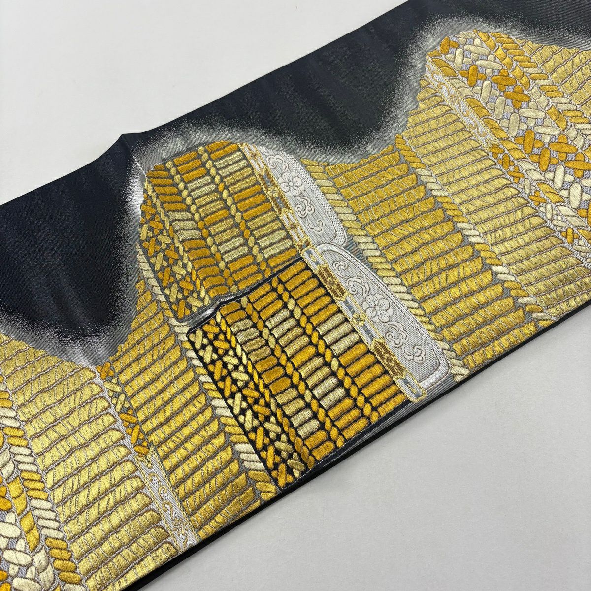 【美品】 袋帶 名品級 關西仕立 雜花紋 唐織 金絲 黑灰 六通 純蠶絲