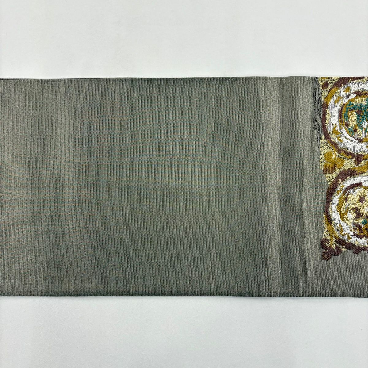 【美品】 袋帶 名品級 草花紋 樹木 刺繡 金銀彩 灰色 六通 純蠶絲