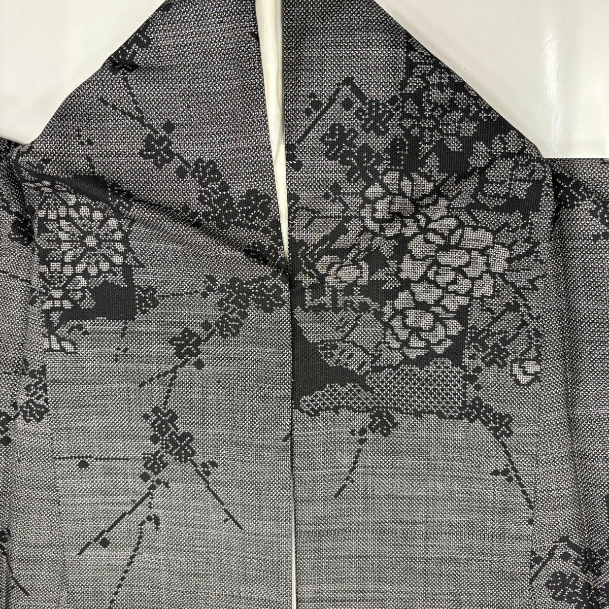 【美品】 紬織 身長159cm 袖長61.5cm S 雙層 色紙 草花紋紋 黑灰 純蠶絲 秀品級
