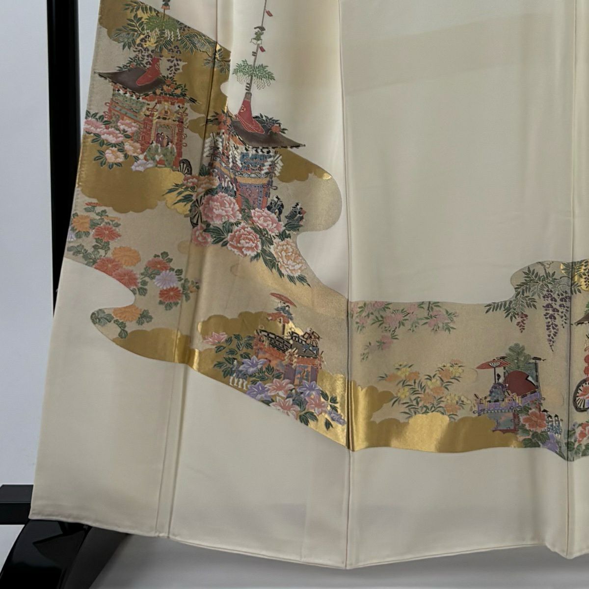色留袖禮服 身長161cm 袖長64.5cm M 雙層 寿光織 山鉾 草花紋 金糸 刺繡 奶油色 純蠶絲 秀品級 一つ紋