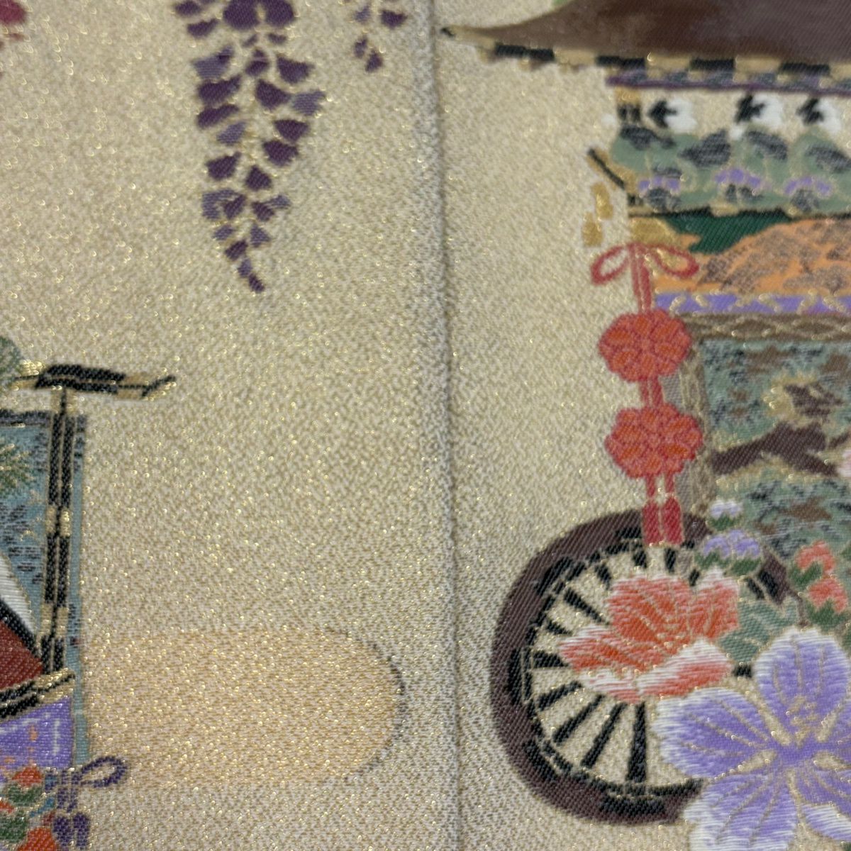 色留袖禮服 身長161cm 袖長64.5cm M 雙層 寿光織 山鉾 草花紋 金糸 刺繡 奶油色 純蠶絲 秀品級 一つ紋