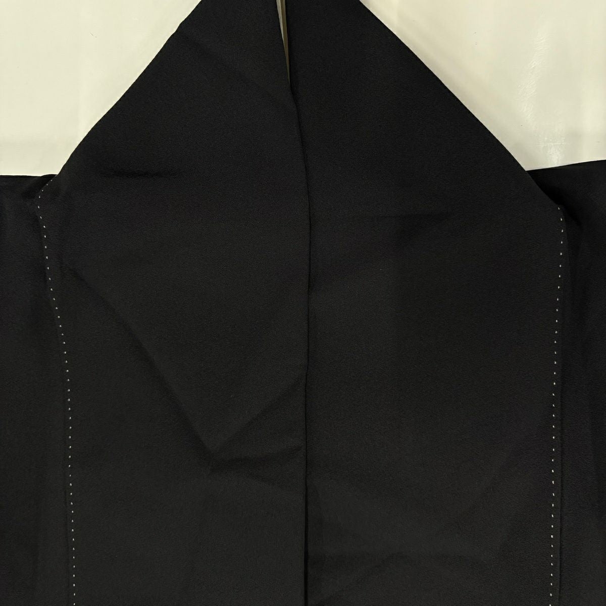 黑留袖禮服 身長150.5cm 袖長61.5cm S 雙層 有落款 家屋 樹木 黑 純蠶絲 優品級