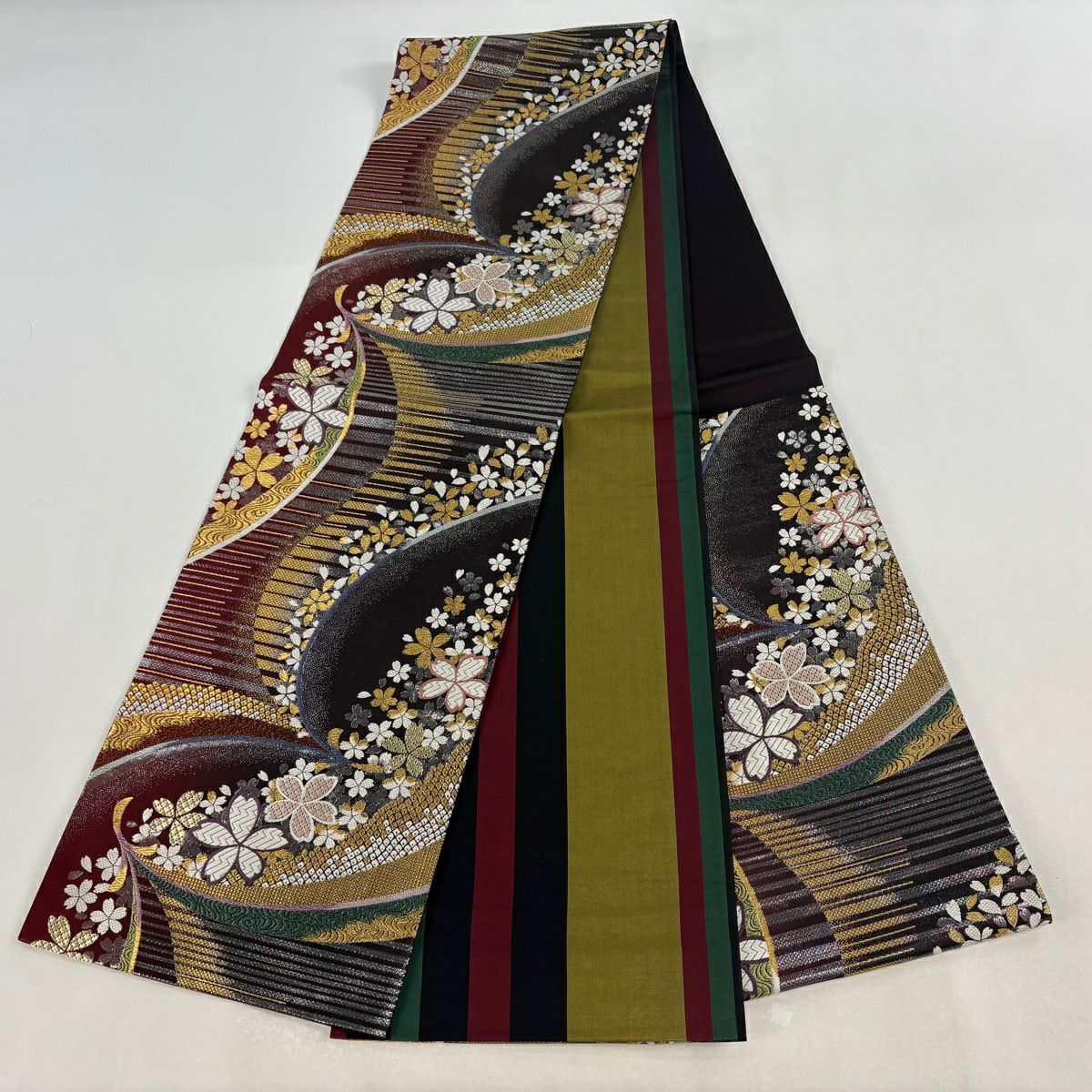 【美品】 袋帶 秀品級 櫻花 條紋 唐織 金金箔 深紅色 六通 純蠶絲