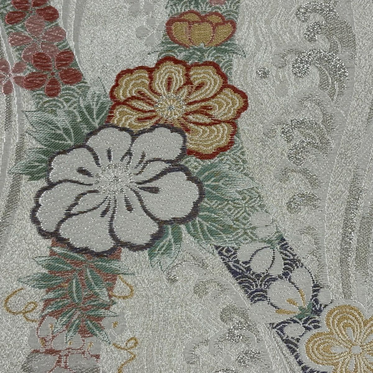 【美品】 袋帶 秀品級 草花紋紋 波頭 金銀彩 金金箔 灰白 六通 純蠶絲