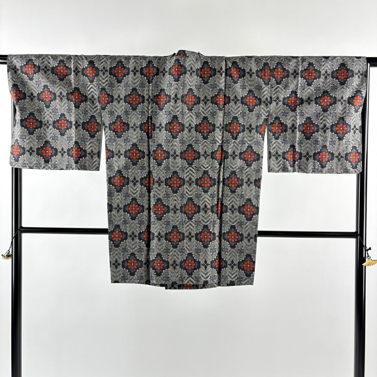 【美品】 紬織 身長162cm 袖長67cm M 雙層 套裝 證書附帶 花 菱 灰 純蠶絲 優品級