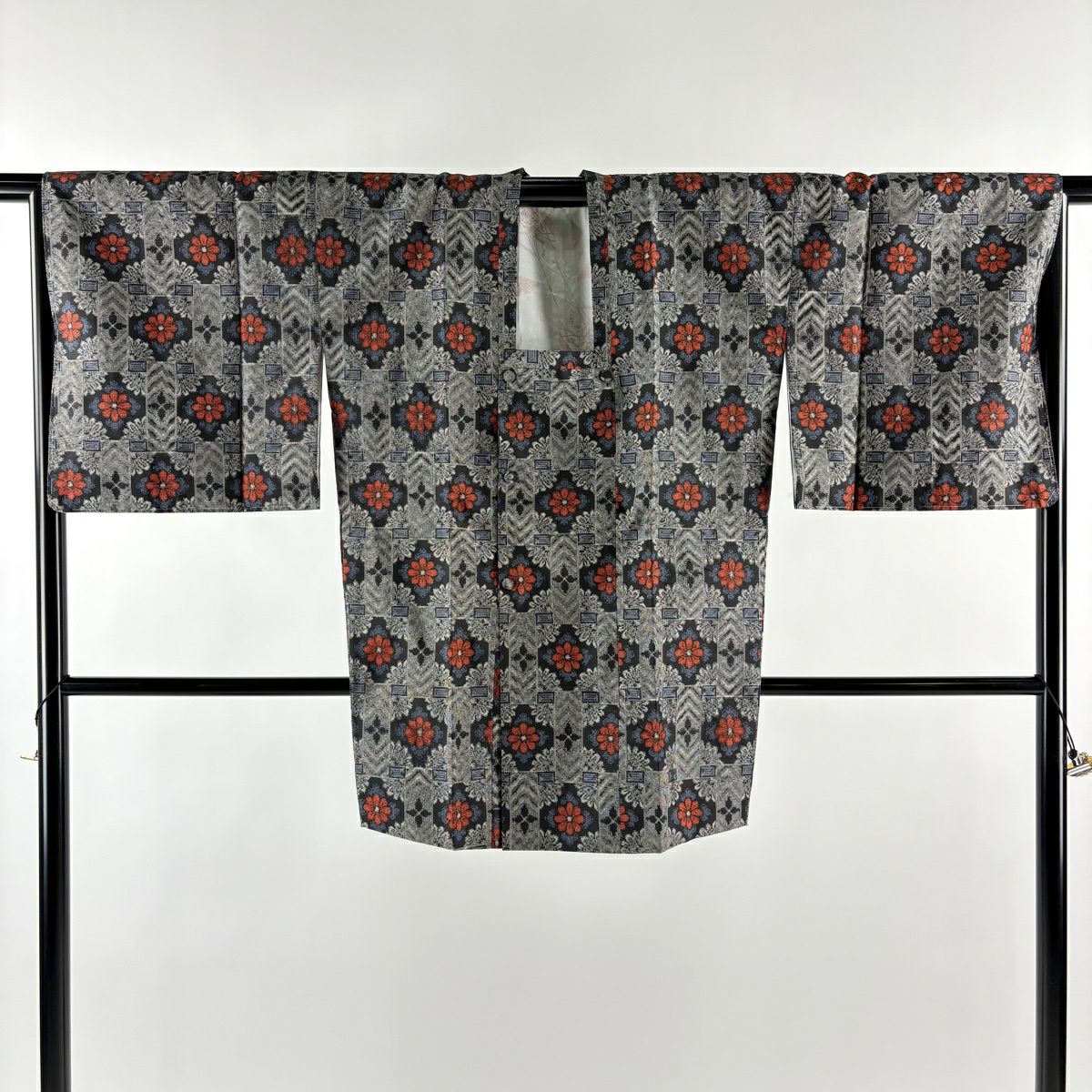 【美品】 紬織 身長162cm 袖長67cm M 雙層 套裝 證書附帶 花 菱 灰 純蠶絲 優品級