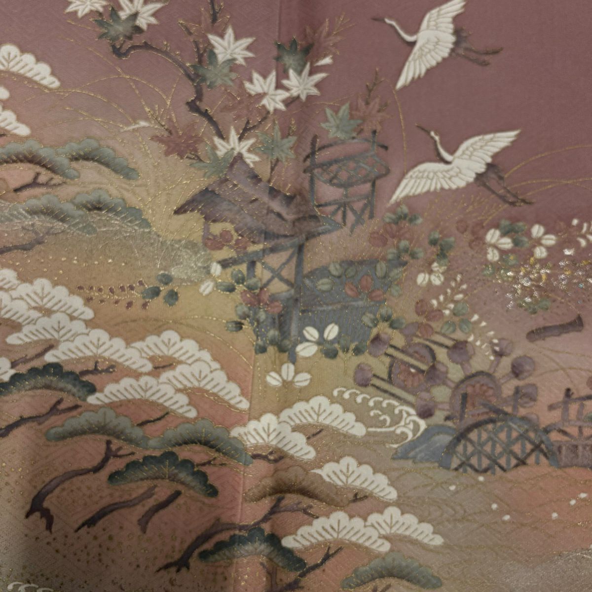 色留袖禮服 身長158.5cm 袖長63.5cm S 雙層 仙鶴 草花紋 金銀彩 染分 紅紫 純蠶絲 秀品級 三つ紋