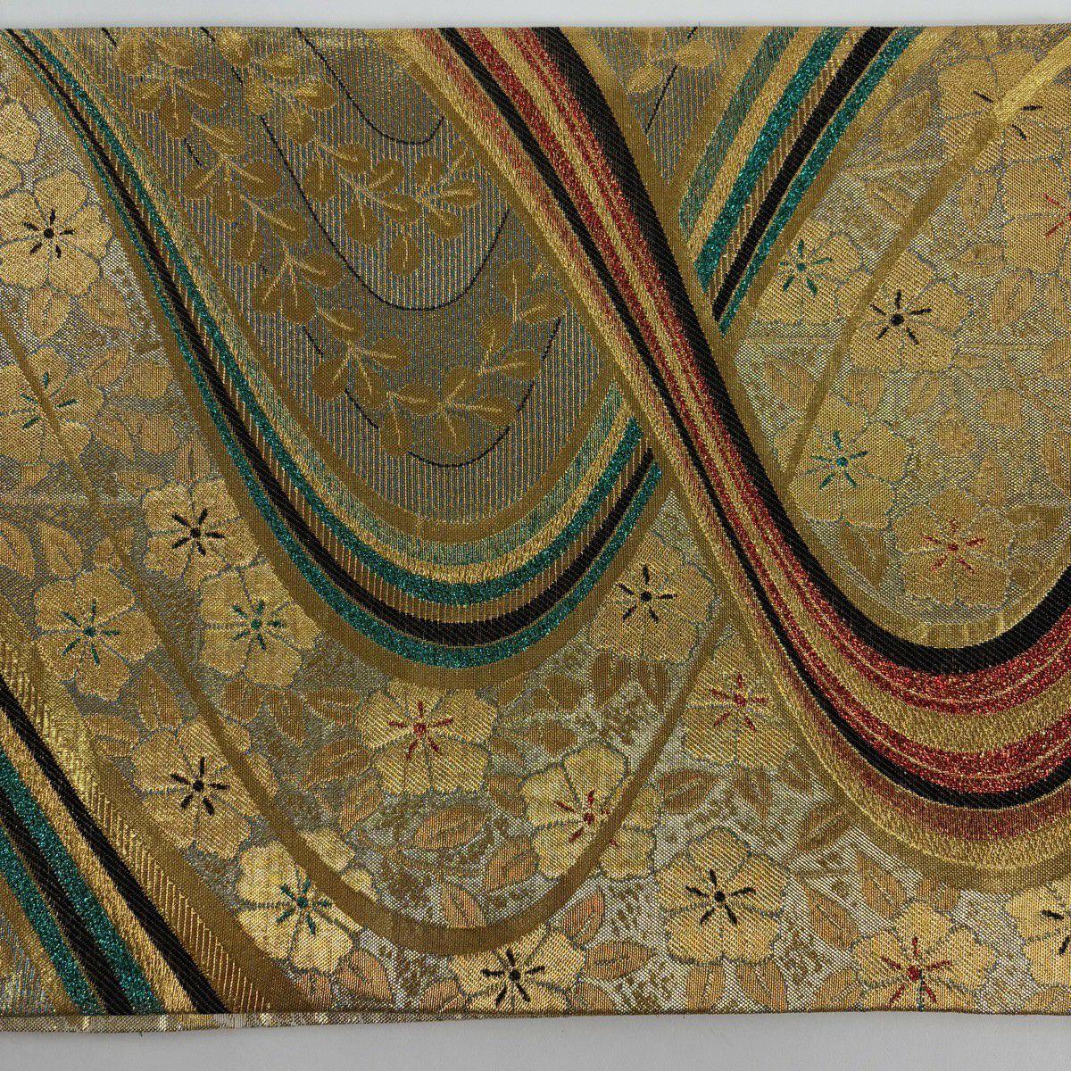 袋帶 秀品級 振袖禮服禮服用 草花紋紋 流水 金金箔 金絲 金色 六通 純蠶絲