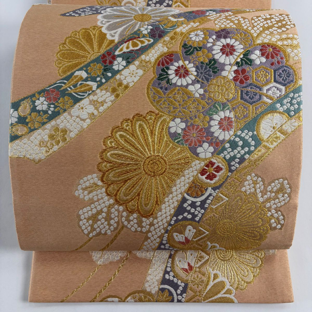 【美品】 袋帶 秀品級 熨斗紋 菊花 金金箔 金銀彩 淺橙色 六通 純蠶絲