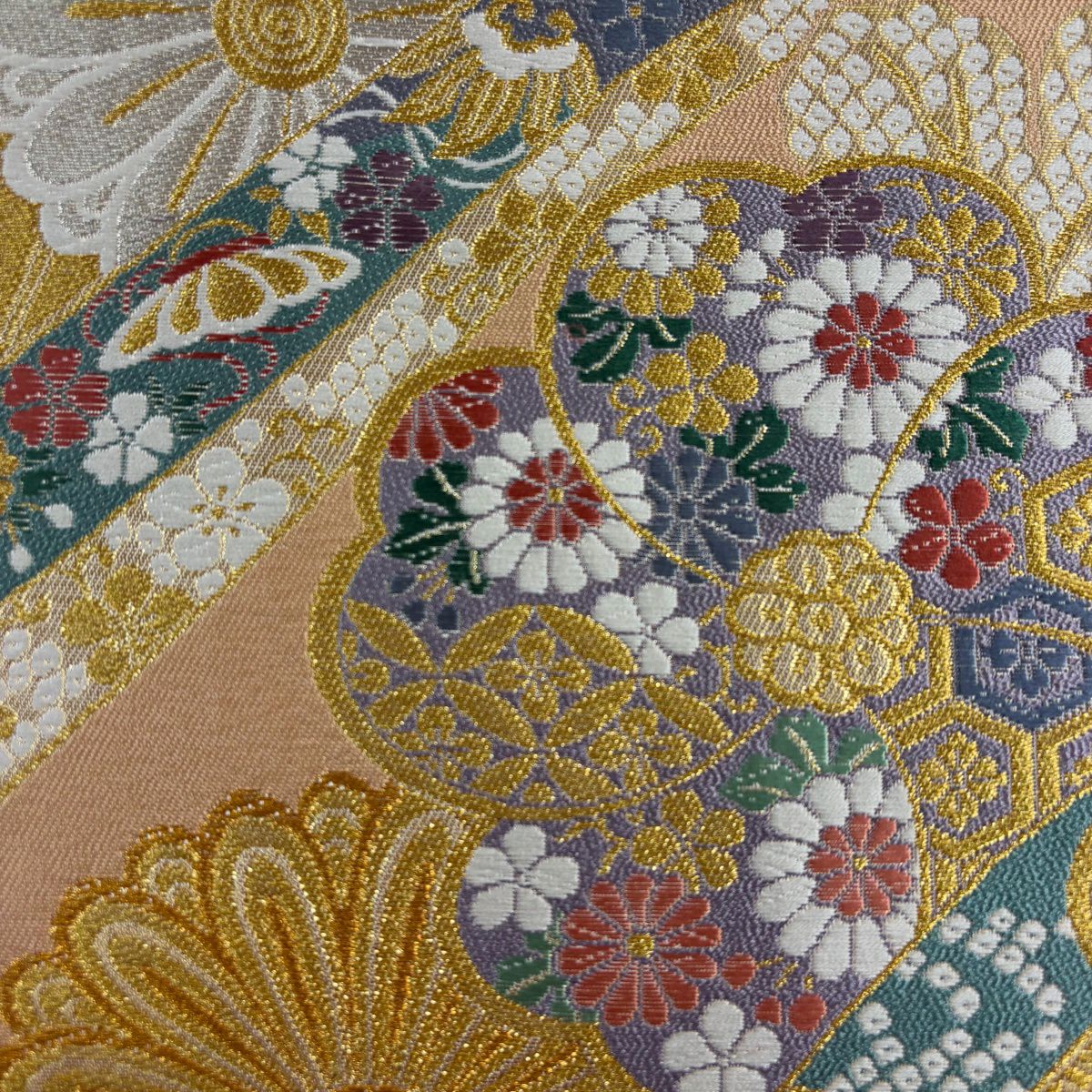 【美品】 袋帶 秀品級 熨斗紋 菊花 金金箔 金銀彩 淺橙色 六通 純蠶絲