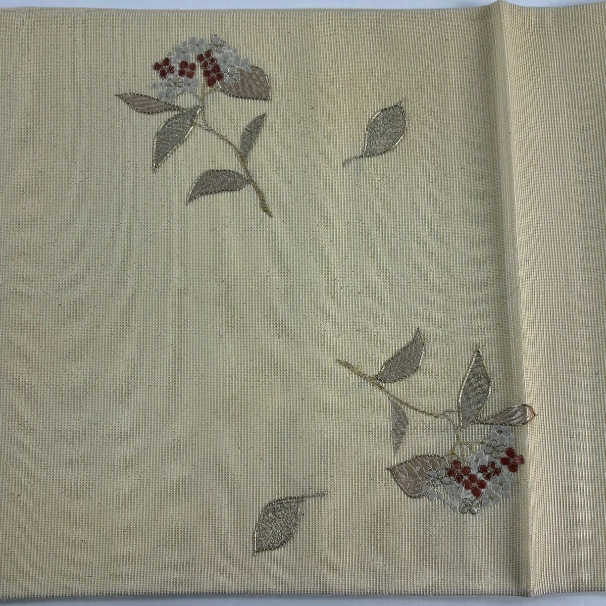 袋帶 秀品級 夏帶 絽 ざる 草花紋刺繡 金線 米色 お太鼓圖案 純蠶絲