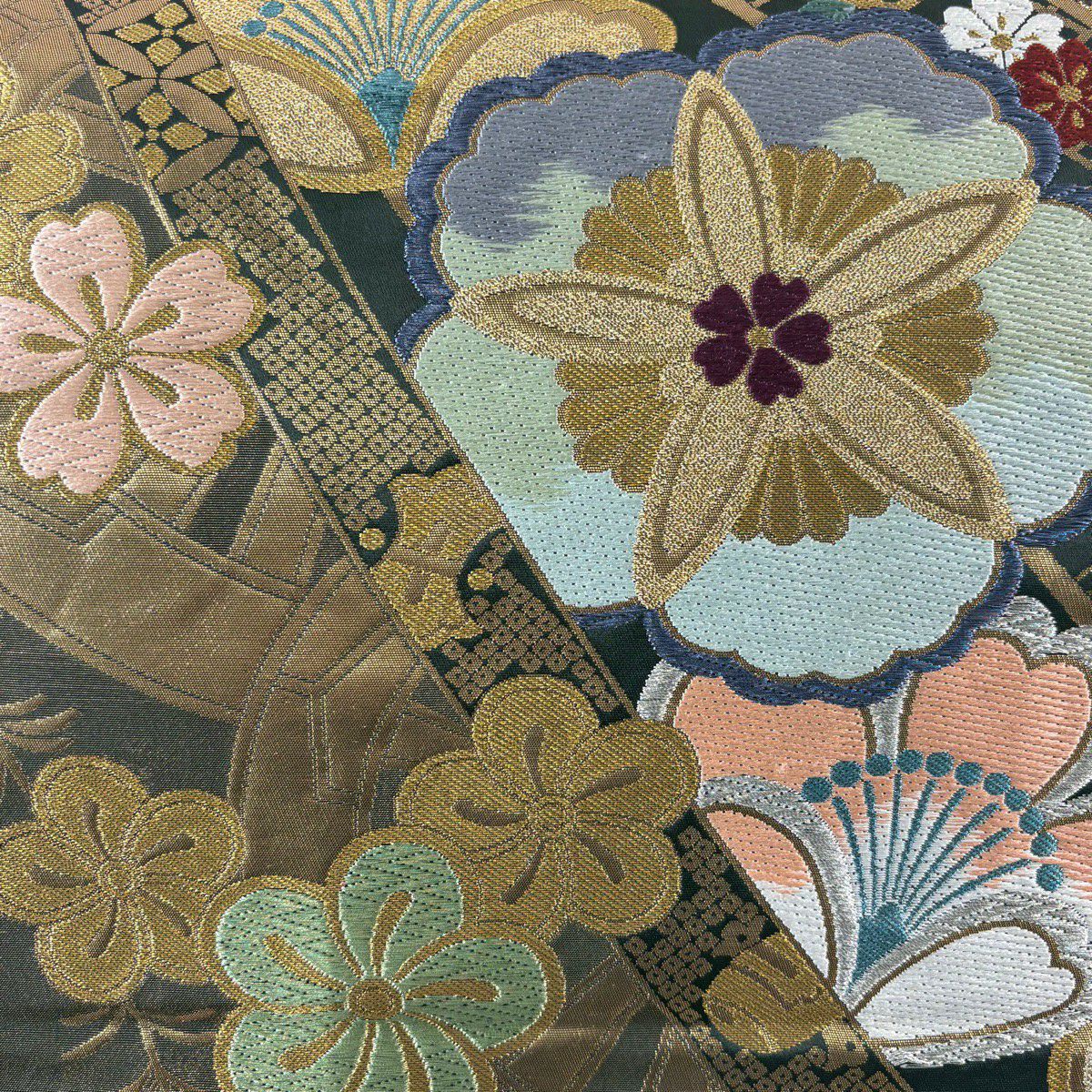 【美品】 袋帶 秀品級 花 寶盡くし 金銀絲 金金箔 金茶 全通 純蠶絲
