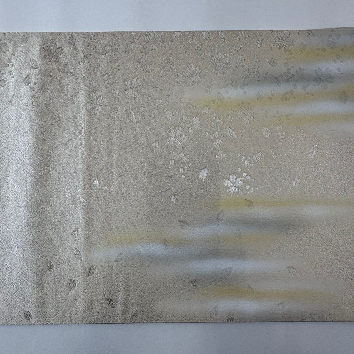 【美品】 袋帶 秀品級 樱花 山 銀線 漸層 米色 大鼓圖案 純蠶絲