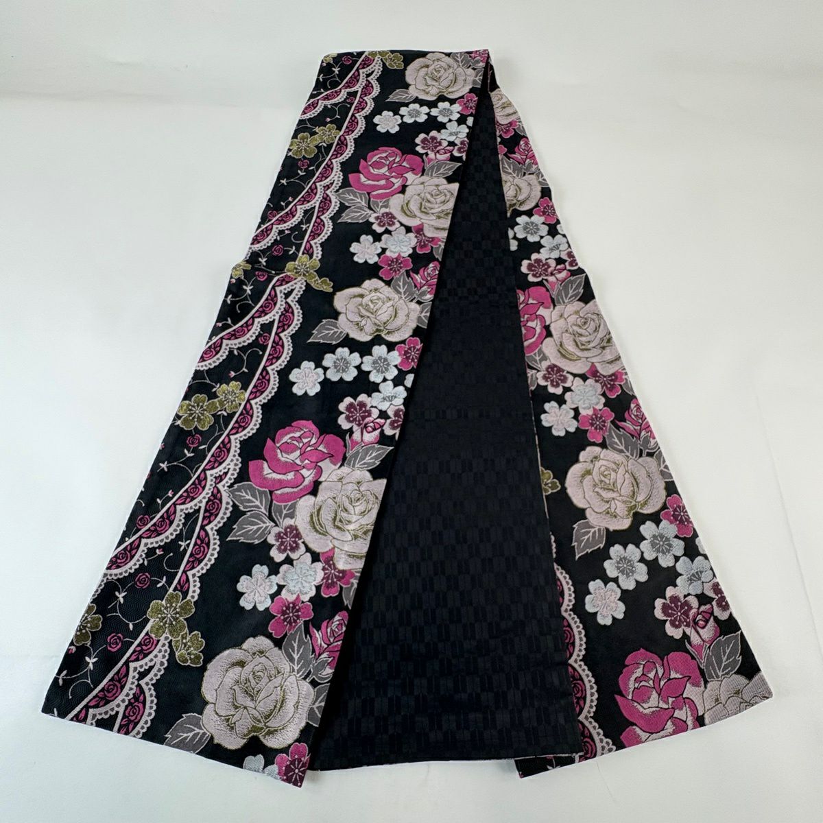【美品】 袋帶 秀品級 薔薇花 金絲 黑 全通 純蠶絲