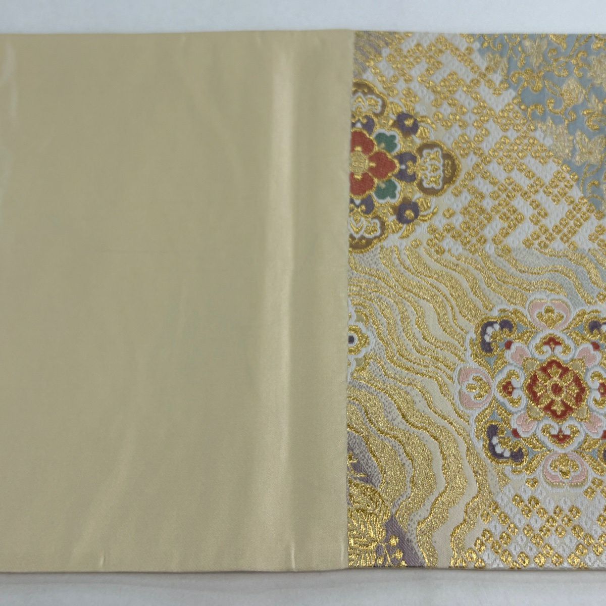 【美品】 袋帶 秀品級 華紋 疋田 金銀絲 金 六通 純蠶絲