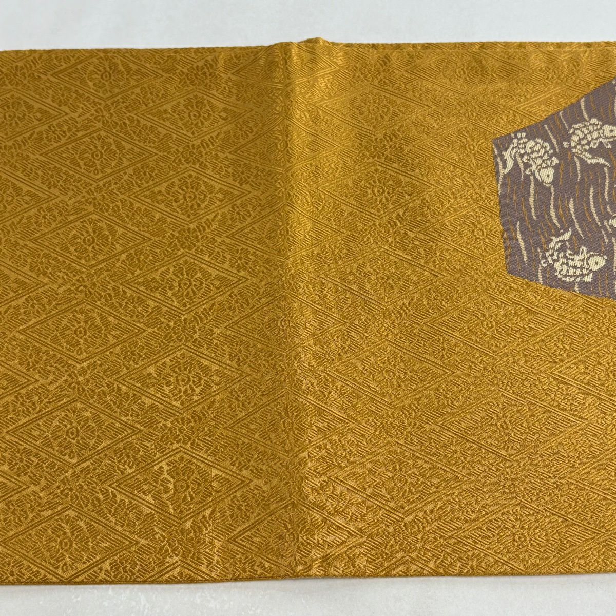【美品】 袋帶 秀品級 草花紋紋 荒磯刺繡 山吹 深藍 六通 純蠶絲