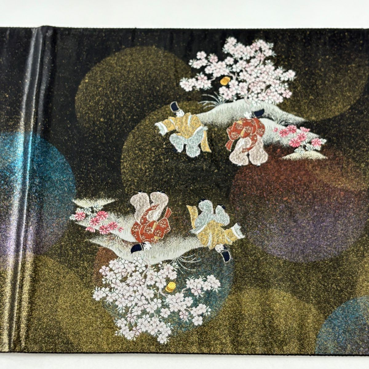 【美品】 袋帶 秀品級 人物 草花紋紋 金金箔 黑 六通 純蠶絲