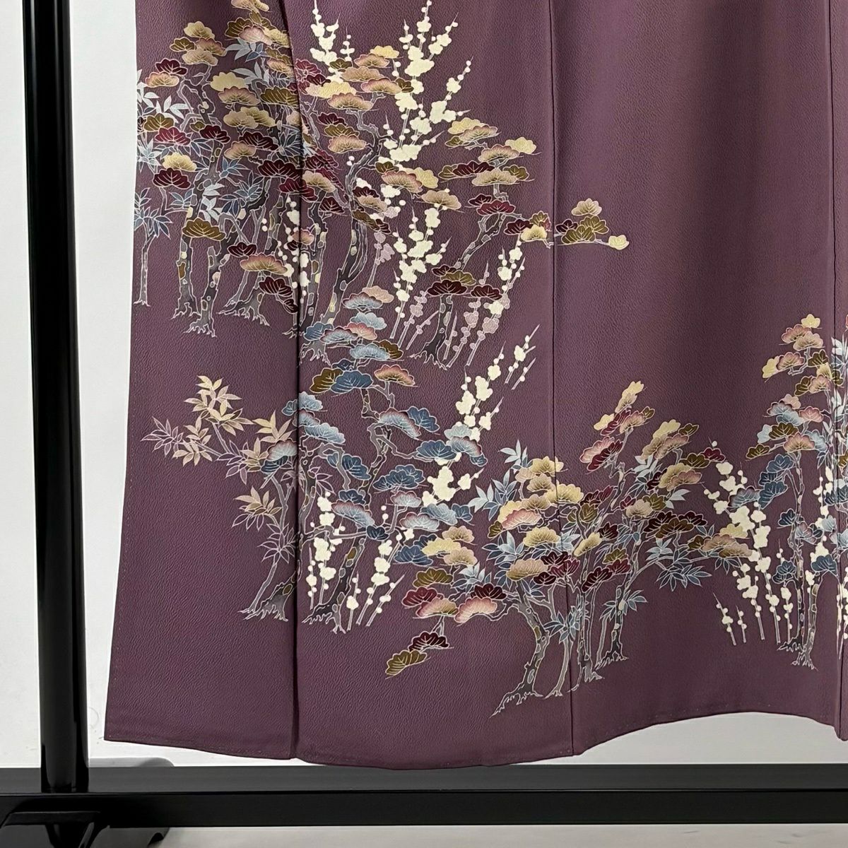 色留袖禮服 身長154cm 袖長63cm S 雙層 落款あり 松樹 梅花 縮緬 紫 純蠶絲 秀品級 一つ紋