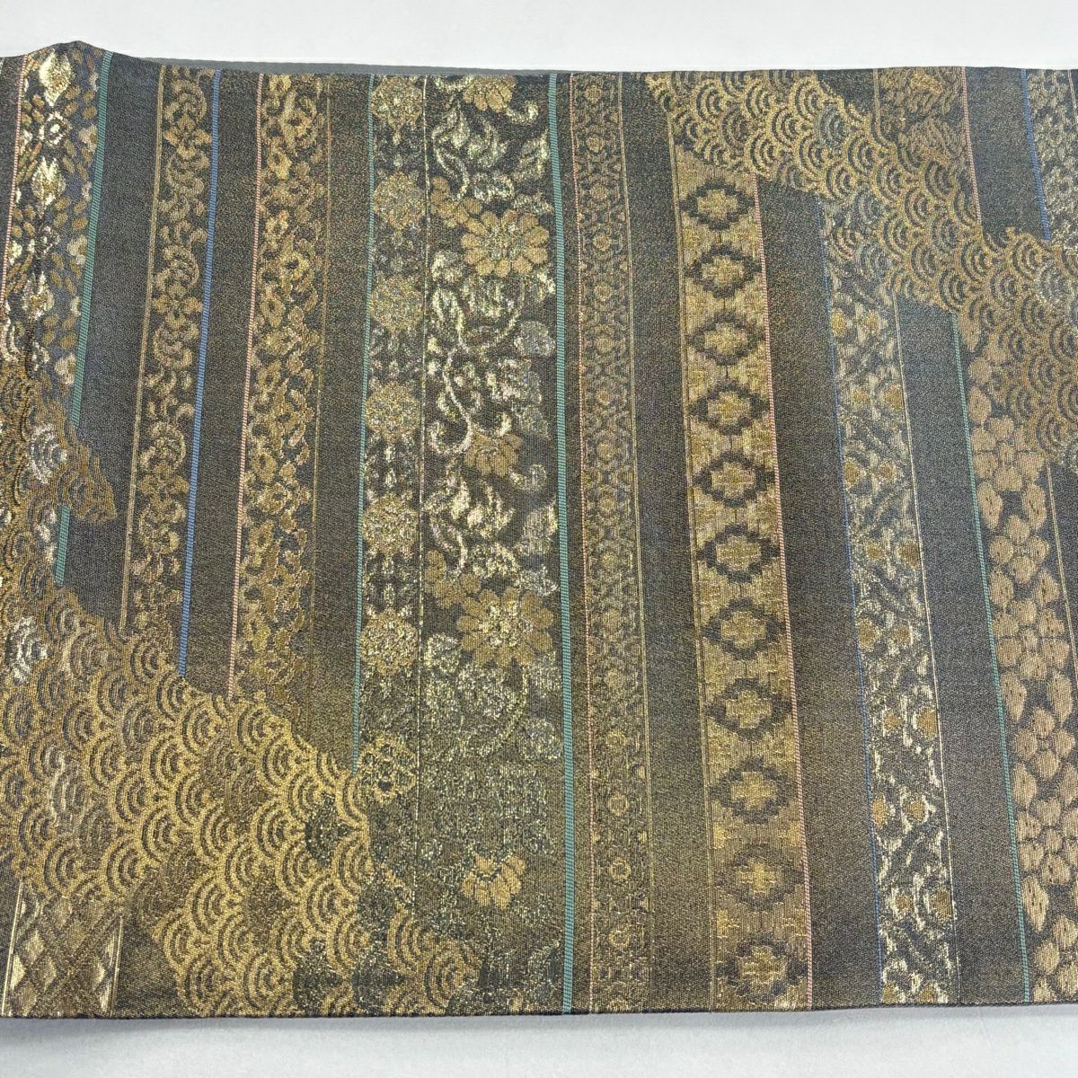 【美品】 袋帶 秀品級 花唐草紋 青海波 金金箔 灰 深藍 六通 純蠶絲