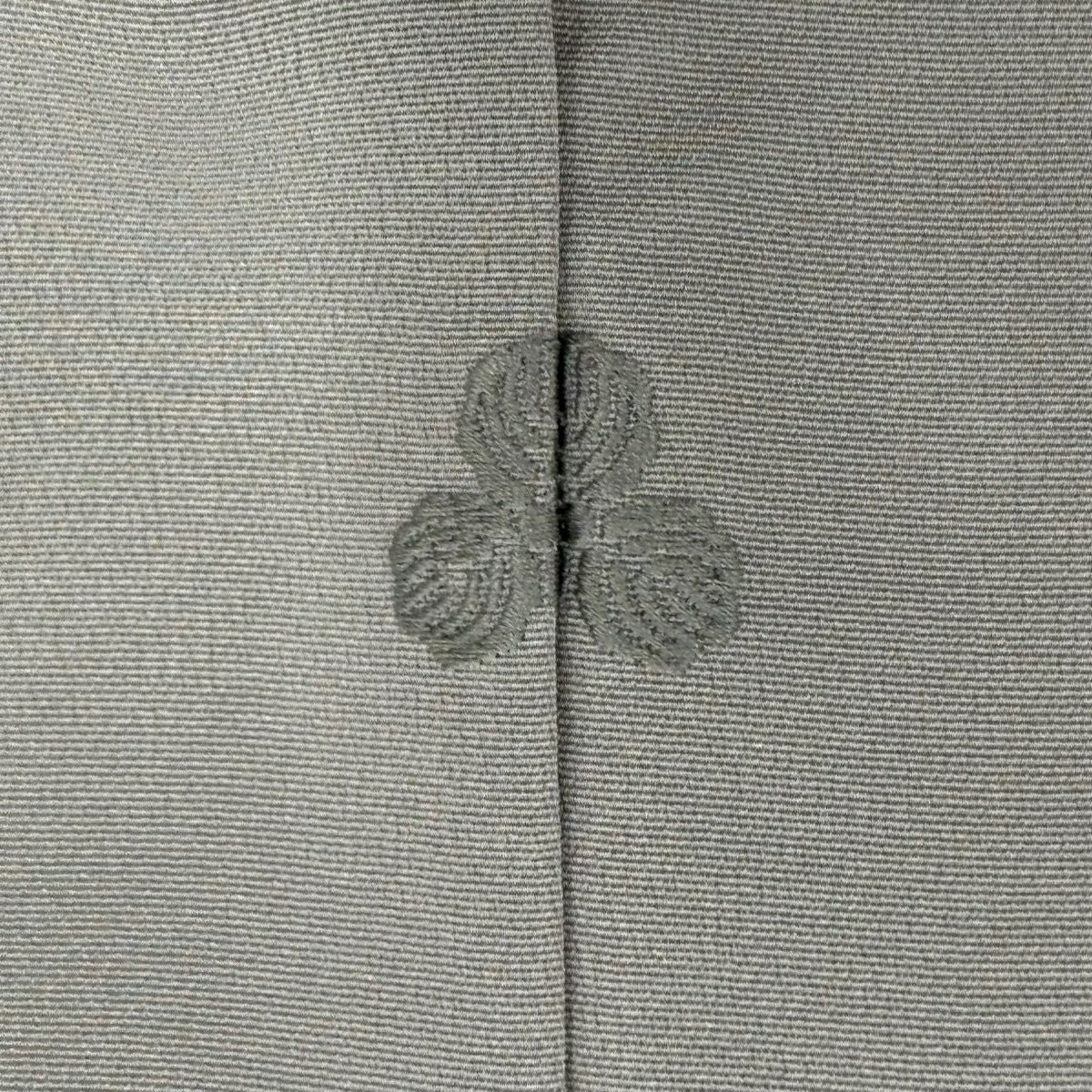 訪問服 身長160cm 袖長66cm M 雙層 松樹竹子梅花 菊花唐草紋 刺繡 金糸 灰 純蠶絲 名品級 一つ紋