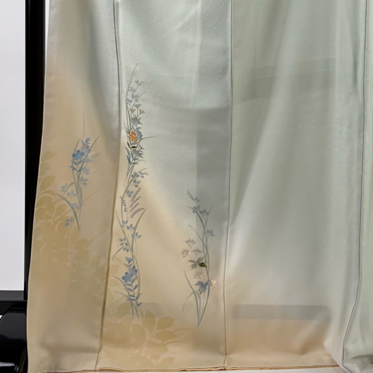 付下 身長173cm 袖長68cm L 雙層 雲母塾 有落款 菊花 秋草 螺鈿 金銀彩 淺綠 純蠶絲 名品級