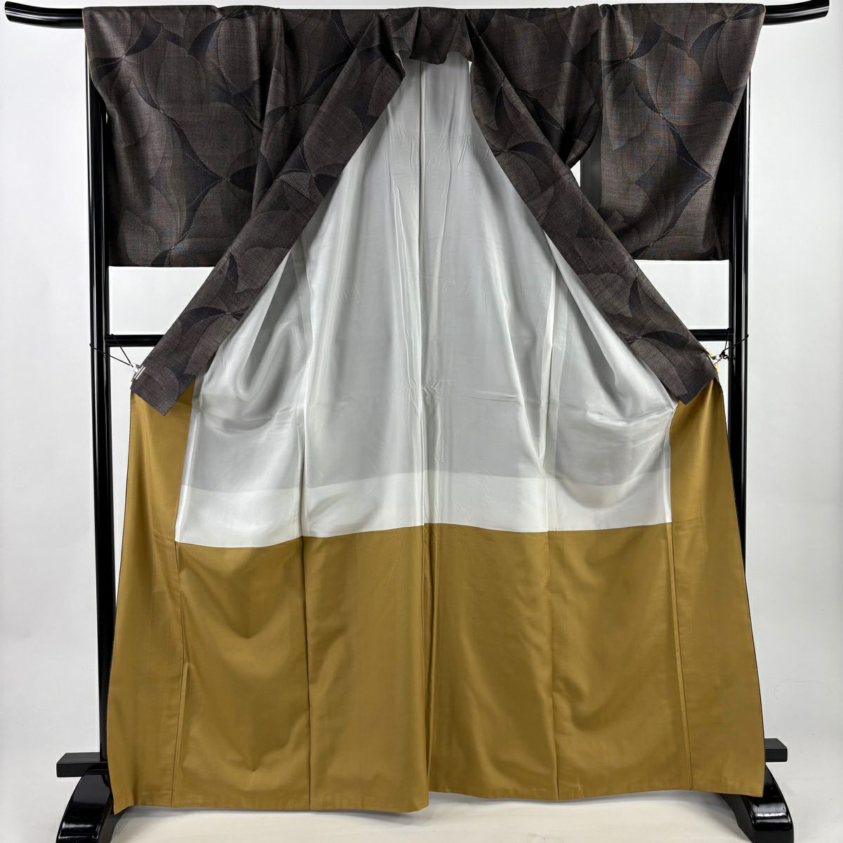 【美品】 紬織 身長167cm 袖長70cm L 雙層 蝶 焦茶 純蠶絲 名品級