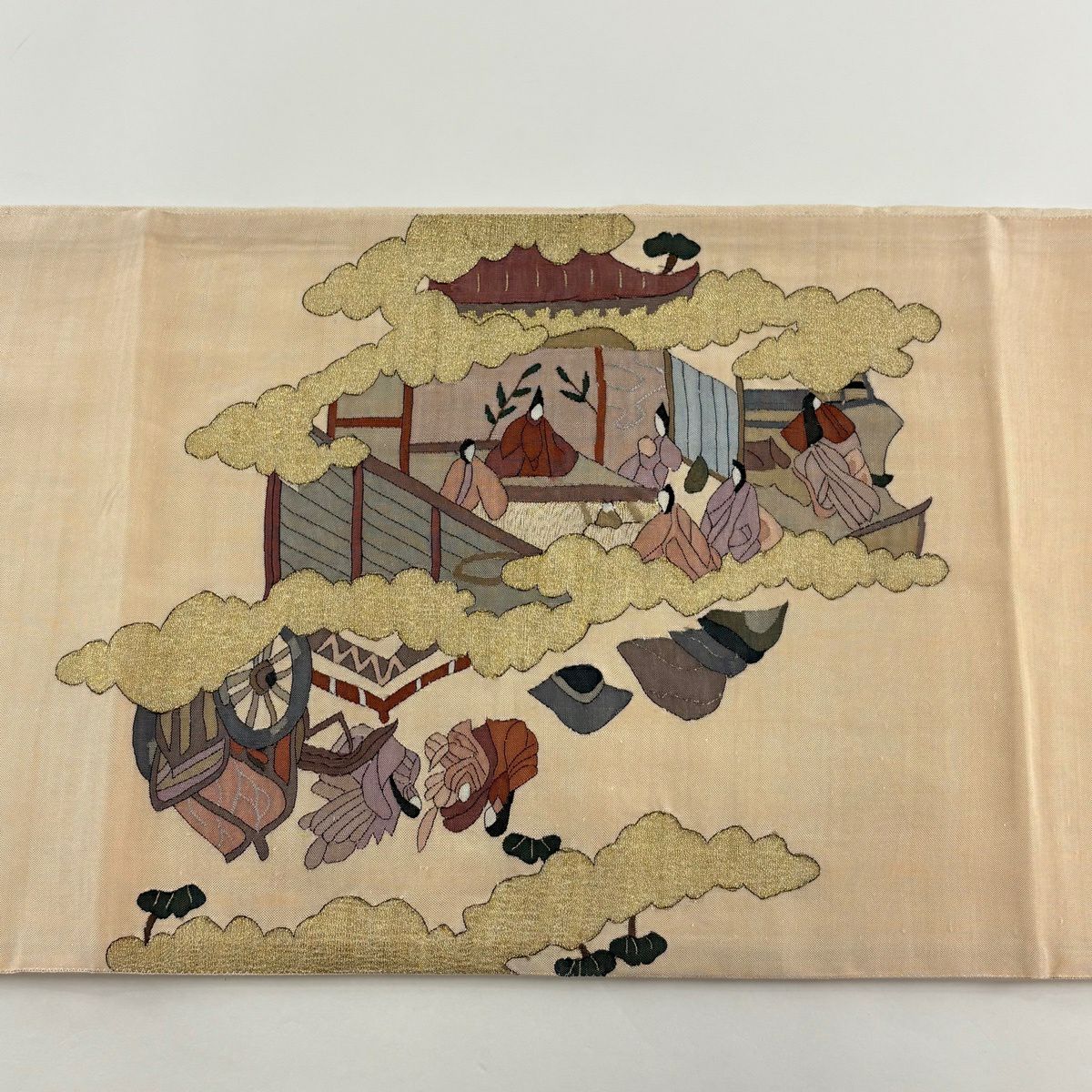 【美品】 袋帶 逸品級 人物 雲紋 金絲 銀絲 米色 大鼓圖案 純蠶絲
