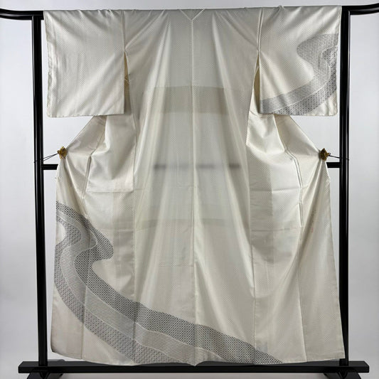 【美品】 付下 身長157cm 袖長63cm S 雙層 川村久太郎 紬織織 落款あり 流水 有職文樣 刺繡 奶油色 純蠶絲 名品級
