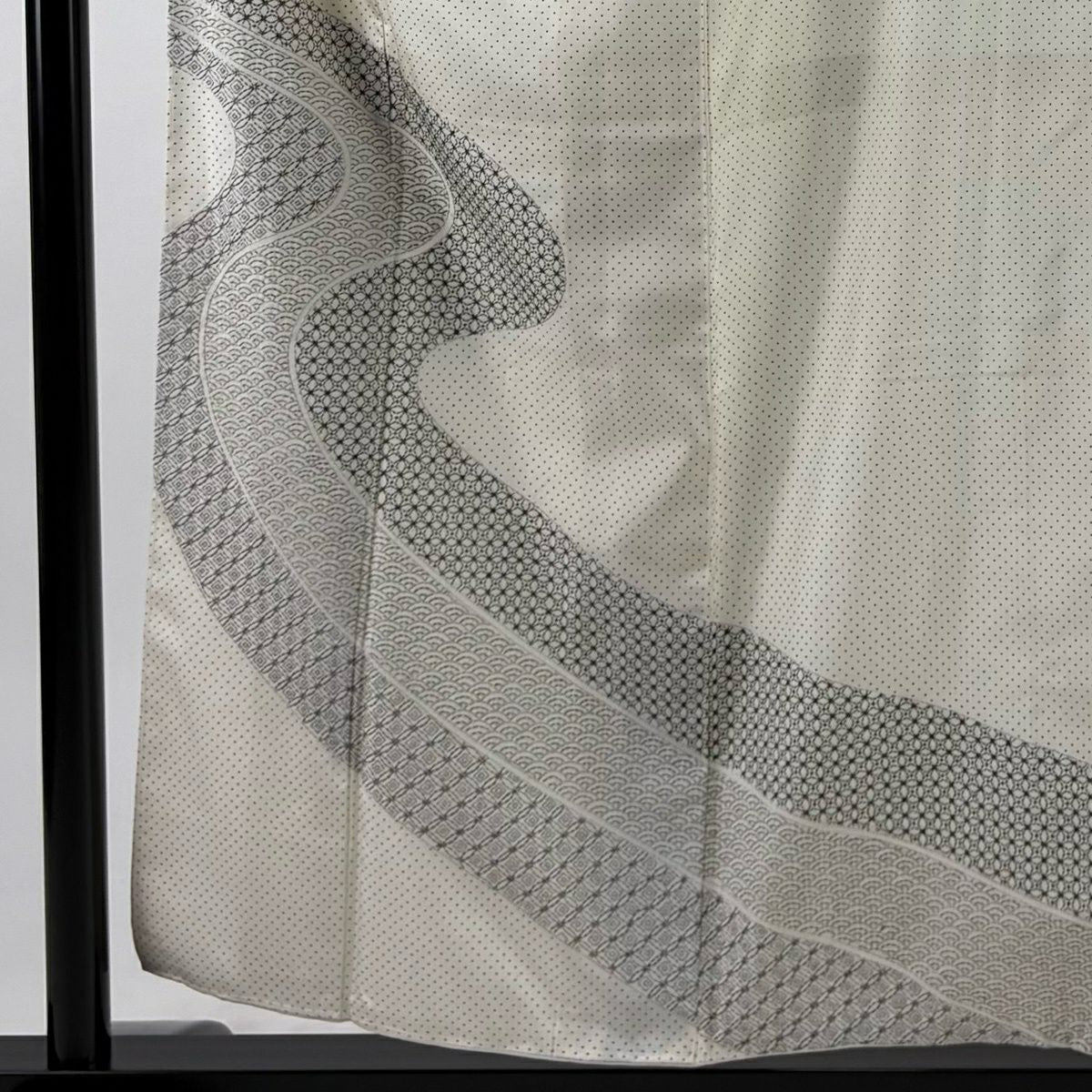 【美品】 付下 身長157cm 袖長63cm S 雙層 川村久太郎 紬織織 落款あり 流水 有職文樣 刺繡 奶油色 純蠶絲 名品級