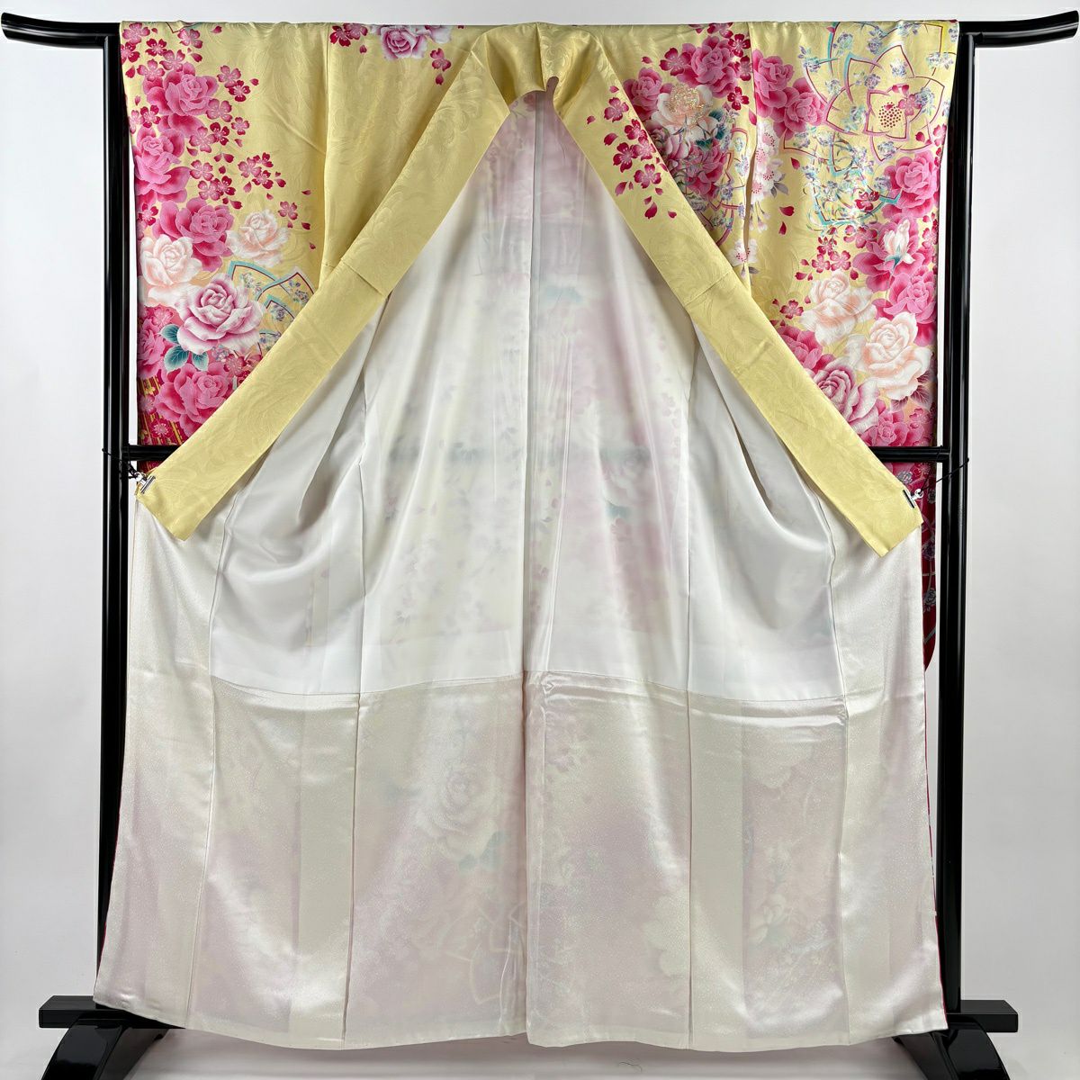 【美品】振袖禮服 身長162.5cm 袖長65cm M 雙層 薔薇花 金銀彩 金金箔 淡黃 純蠶絲 名品級