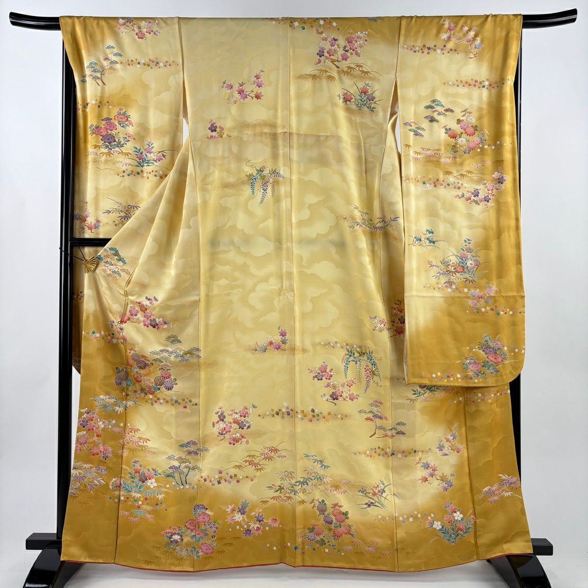 【美品】振袖禮服 身長164cm 袖長67.5cm L 雙層 岩田專太郎 落款あり 松樹竹子梅花 菊花 金絲 金銀彩 淡黃 純蠶絲 名品級