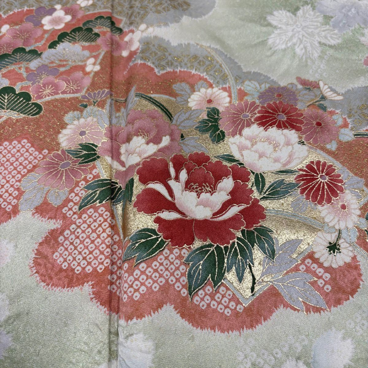 【美品】訪問服 身長156cm 袖長65cm M 雙層 草花紋紋 雲文 金彩裝飾 染分 薄綠 純蠶絲 名品級