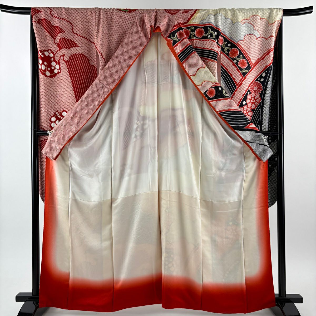 【美品】振袖禮服 身長164.5cm 袖長68cm L 雙層 草花紋紋 松樹 金銀彩 絞染 茜 純蠶絲 名品級