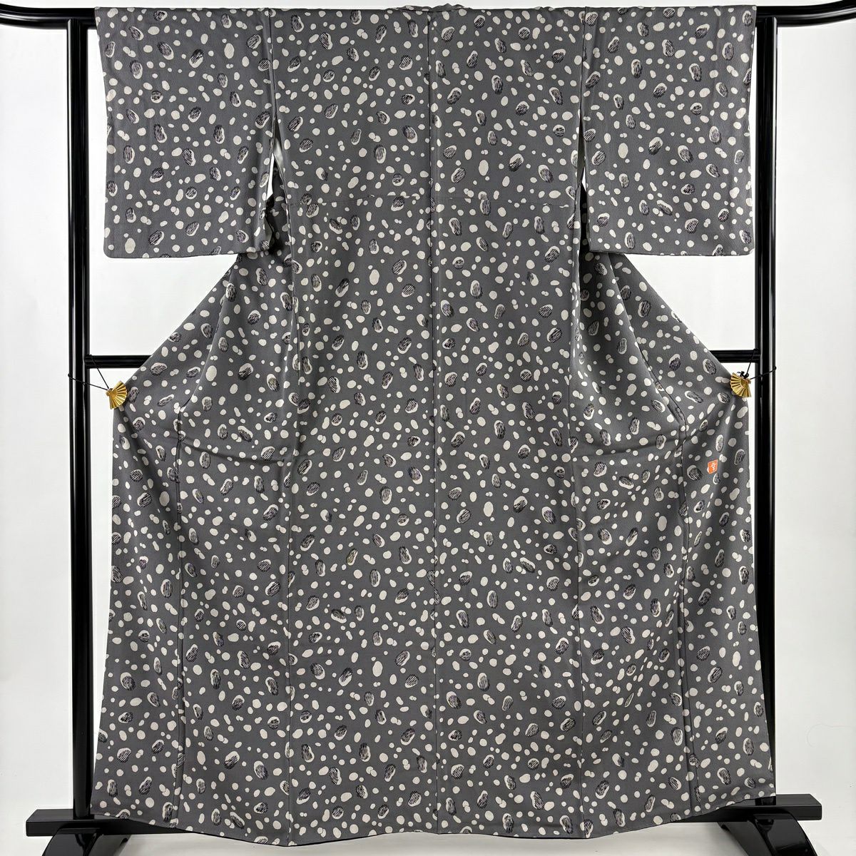 【美品】 小紋 身長161.5cm 袖長61cm S 雙層 花井幸子 落款あり 幾何學 灰色 純蠶絲 名品級