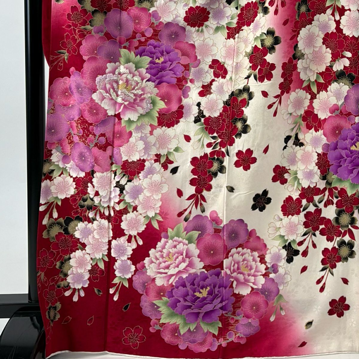 振袖禮服 身長168.5cm 袖長67.5cm L 雙層 牡丹 枝梅花 金金箔 刺繡 奶油色 純蠶絲 名品級