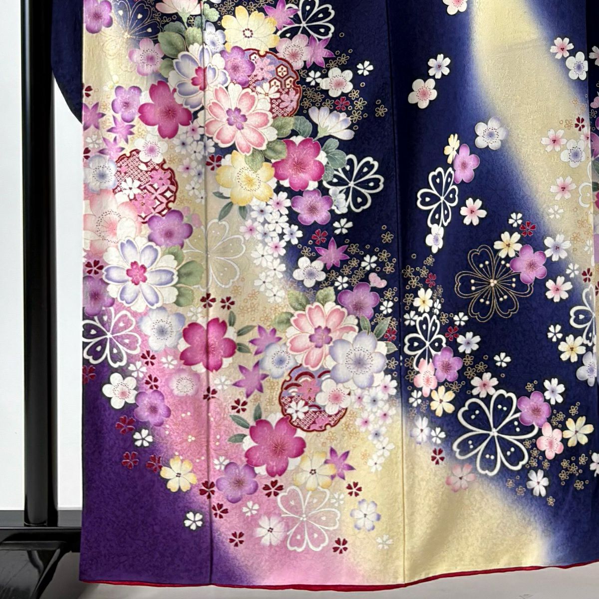 振袖禮服 身長159.5cm 袖長67.5cm L 雙層 草花紋紋 雪輪 金銀彩 漸層 深藍 純蠶絲 名品級