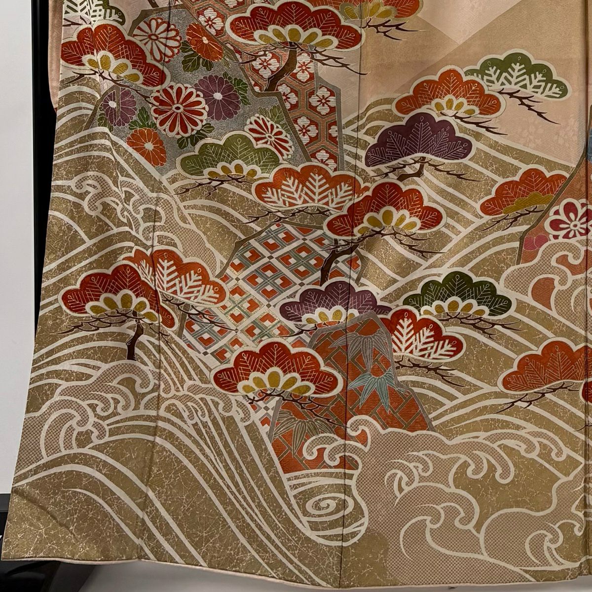 振袖禮服 身長166cm 袖長68cm L 雙層 落款有 松樹竹子梅花 波頭 金絲 金銀彩 粉米色 純蠶絲 名品級