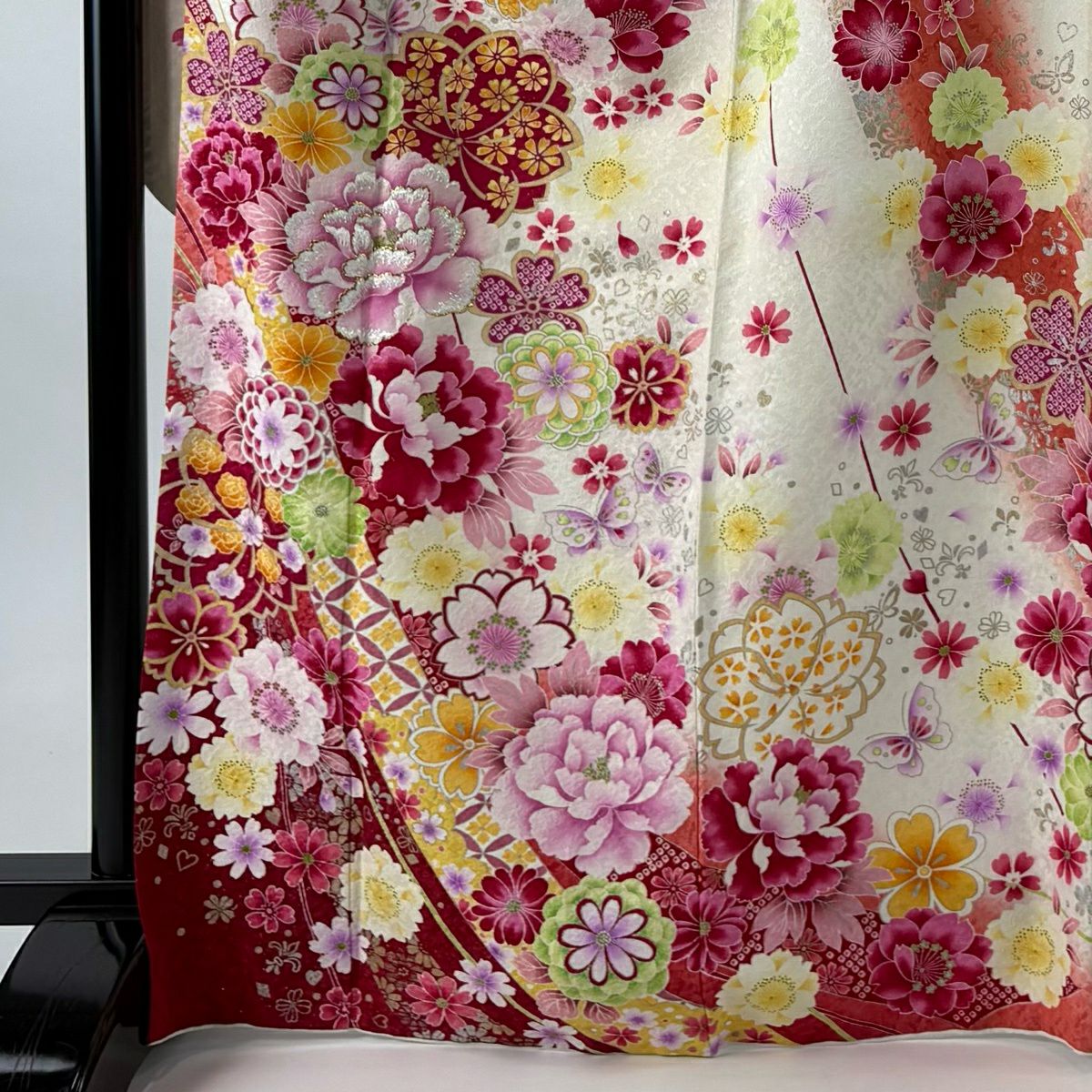 振袖禮服 身長168.5cm 袖長67cm M 雙層 牡丹 櫻花 刺繡 金銀彩 奶油色 純蠶絲 名品級