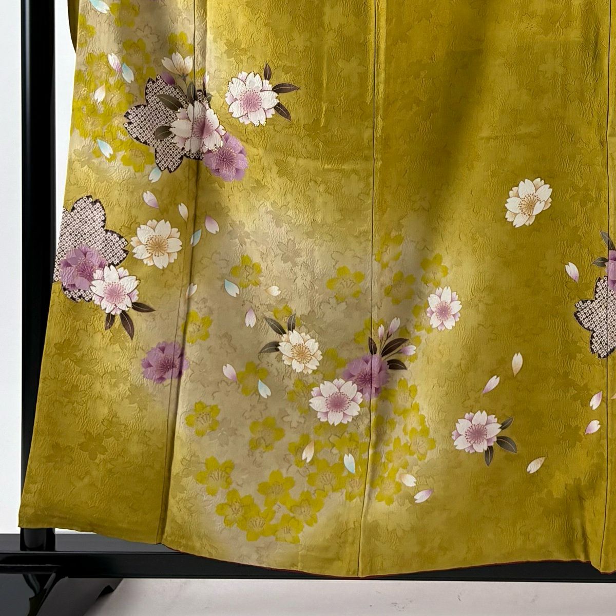 振袖禮服 身長158cm 袖長64cm M 雙層 櫻花花瓣 金金箔 金銀彩 芥末色 純蠶絲 名品級